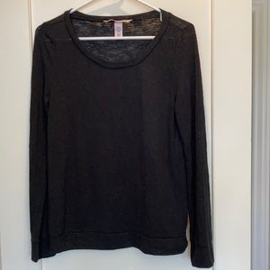Victoria’s Secret Gray Shirt Top Small
